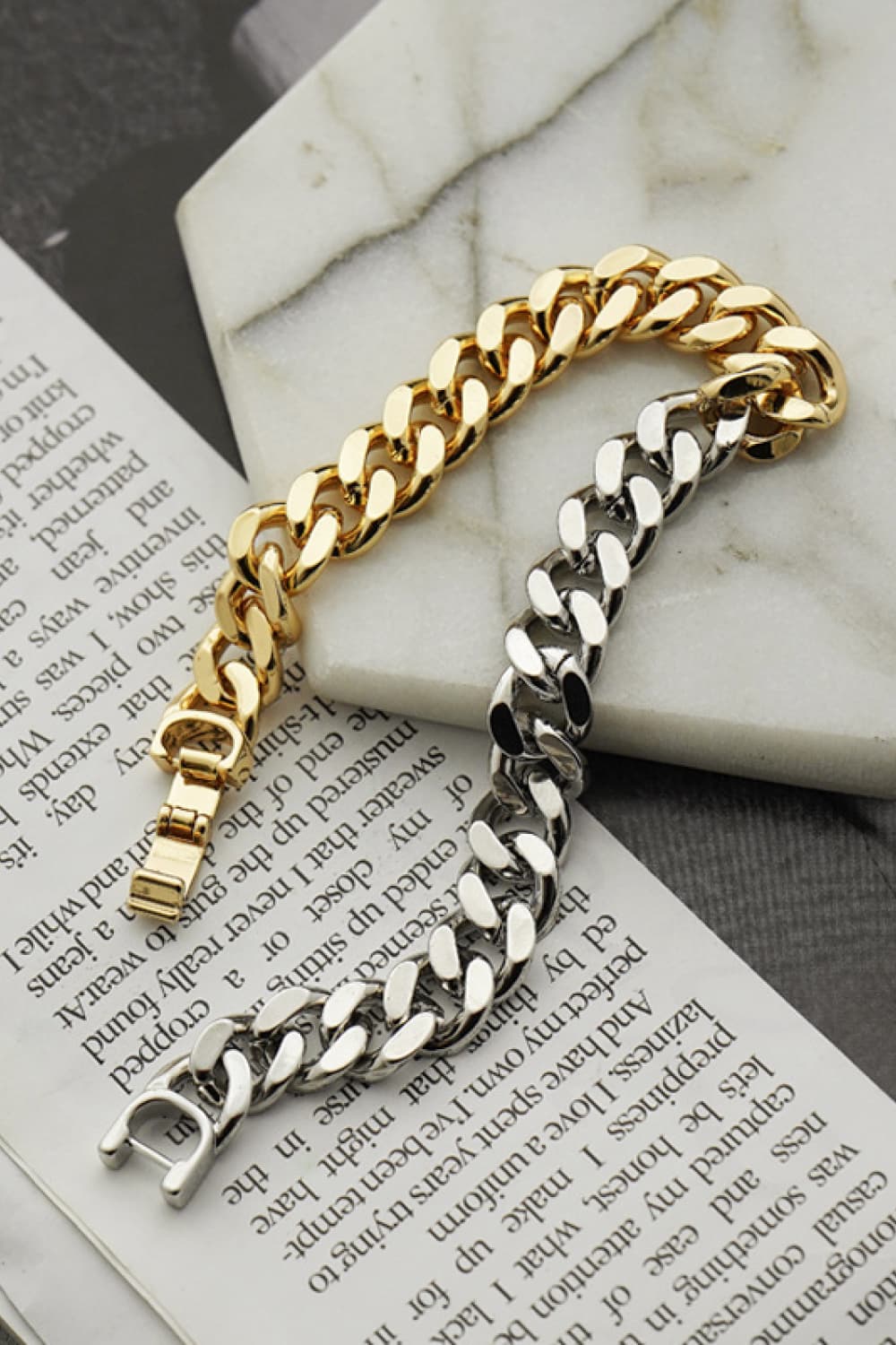 Two-Tone Chunky Chain Bracelet - Multi / One Size - Women’s Jewelry - Bracelets - 1 - 2024