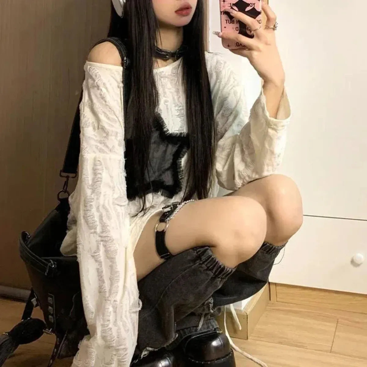 Y2K Star Distressed Off-Shoulder Long Sleeve Tee - T-Shirts - T-Shirt - 5