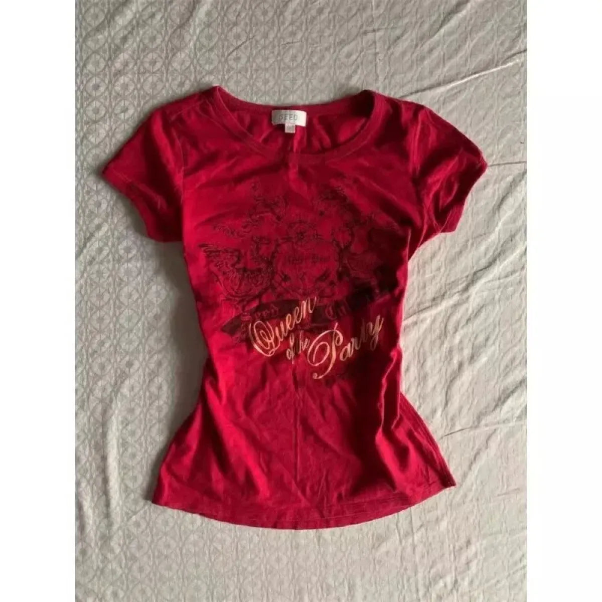 Y2K Graphic Tee – Vintage Retro Slim Fit Short Sleeve - T-Shirts - Short - Round - T-Shirts - 1