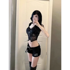 Low Waist Rivet Shorts – Y2K Grunge Harajuku Denim Bottoms - Bottoms - Women’s Jeans - 3