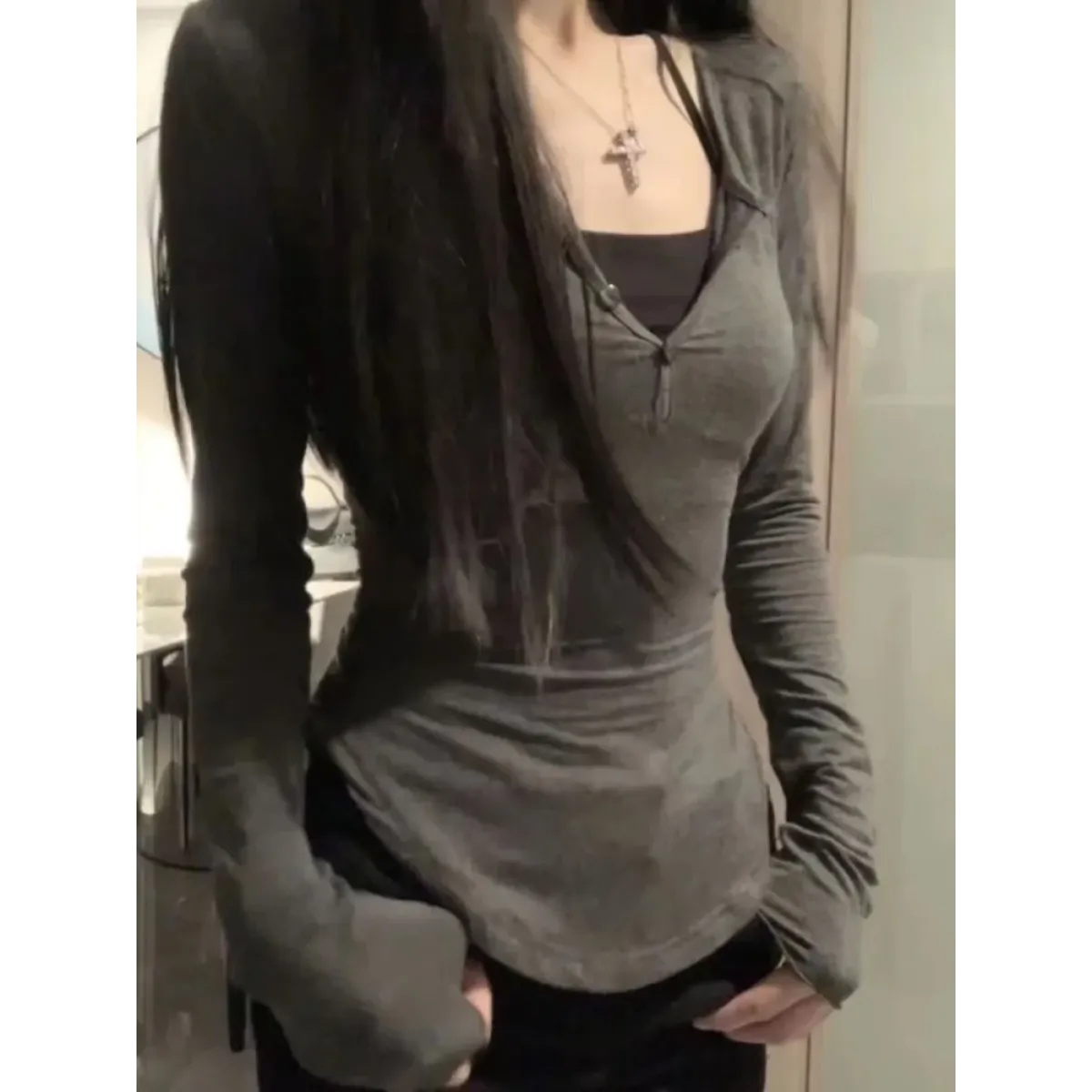 V-Neck Long Sleeve Tee – Y2K Grunge Slim Fit Layered Top - T-Shirts - Long - V-neck - T-Shirts - 1