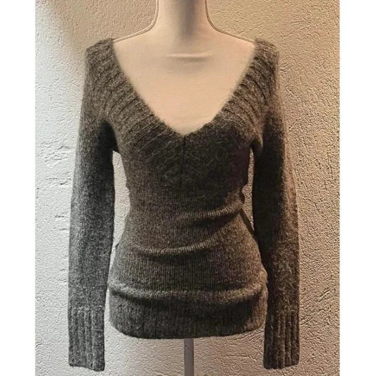 Y2K V-Neck Knit Pullover - Sweaters - Sweaters - 3