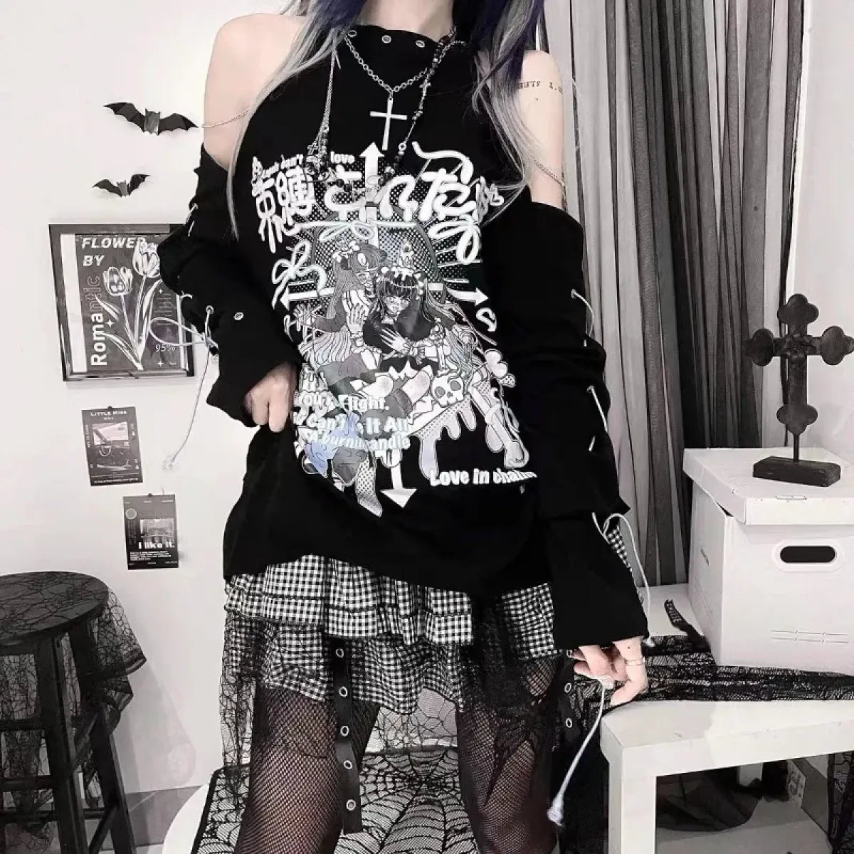 Off-Shoulder Gothic Harajuku Shirt – Y2K Punk Aesthetic - T-Shirts - Long - Round - T-Shirts - 4