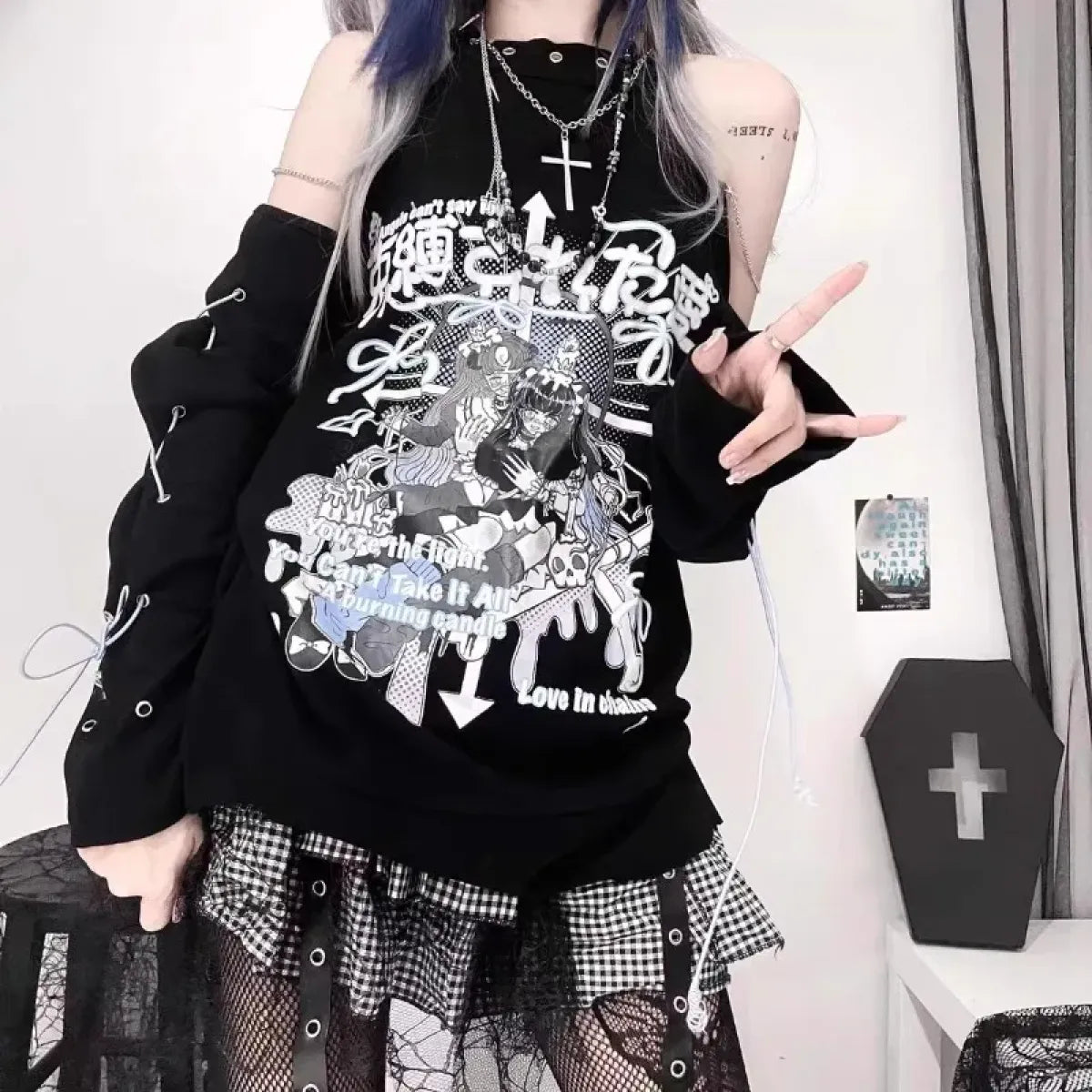 Off-Shoulder Gothic Harajuku Shirt – Y2K Punk Aesthetic - T-Shirts - Long - Round - T-Shirts - 1