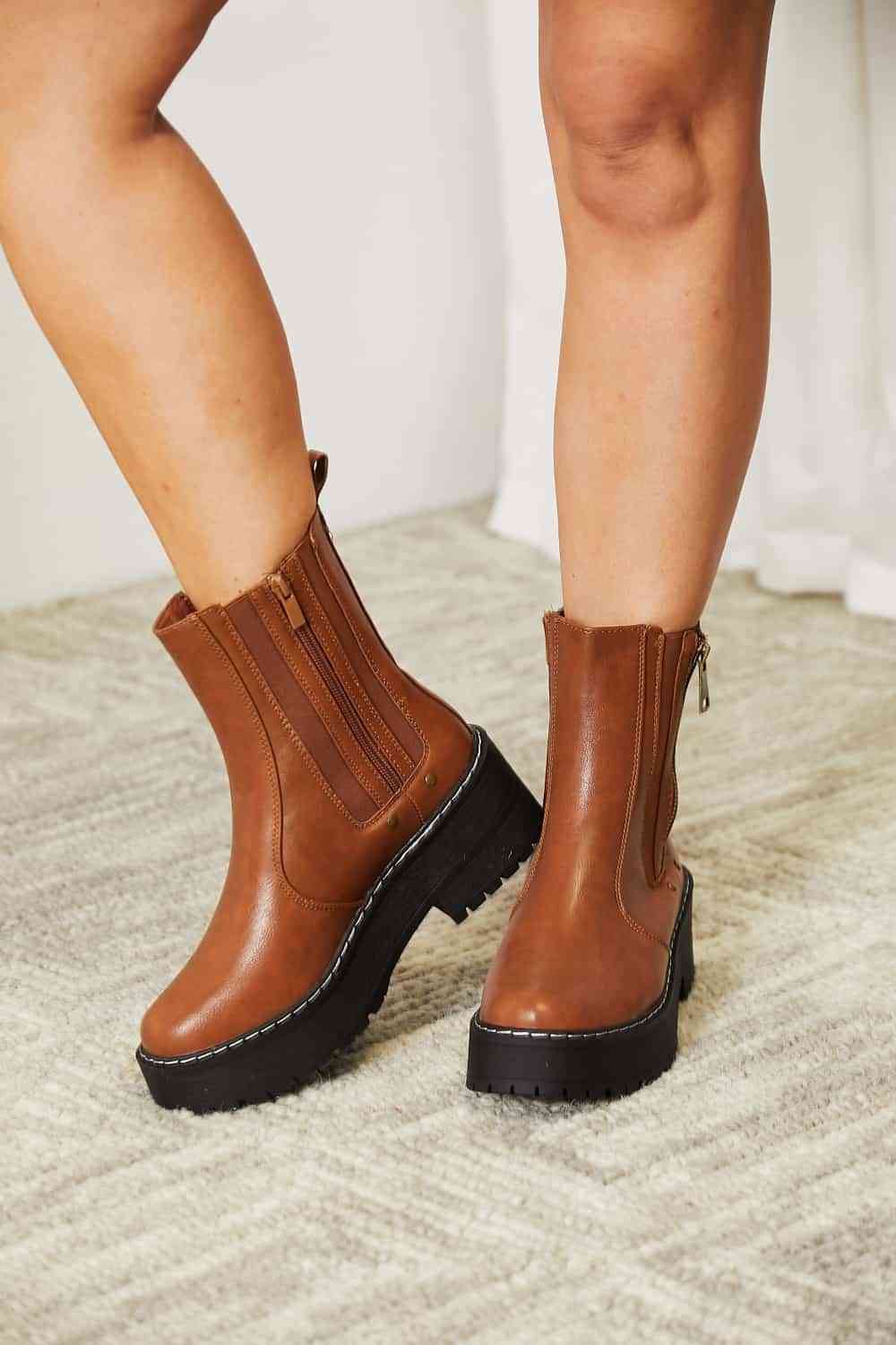 Side Zip Platform Boots - All Products - Shoes - 4 - 2024