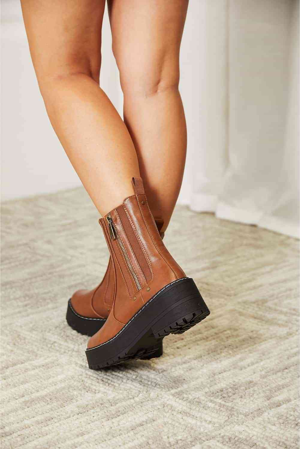 Side Zip Platform Boots - All Products - Shoes - 5 - 2024