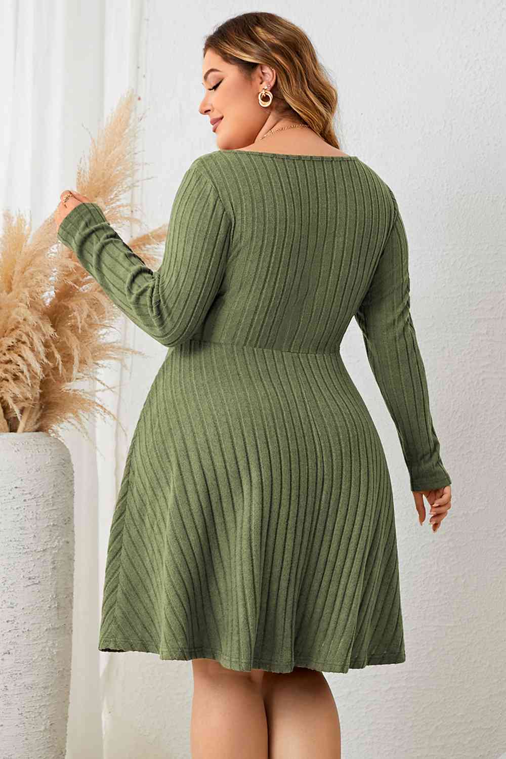 Plus Size Sweetheart Neck Long Sleeve Ribbed Dress - Kawaii Stop - Dress Up for Any Occasion, Effortless Elegance, Elegant Attire, Fashion Forward, Graceful and Stylish, HS, Must-Have Dress, Plus Size Fashion, Ribbed Dress, Ship From Overseas, Sophisticated Outfit, Sweetheart Neckline