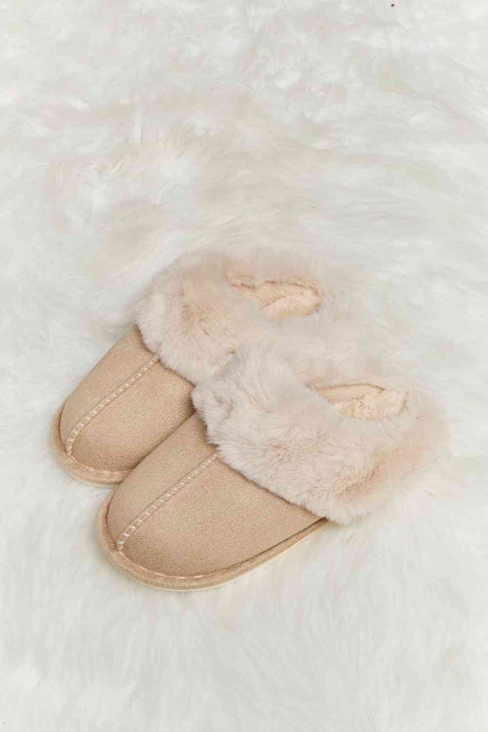 Fluffy Indoor Slippers - Kawaii Stop - Casual Elegance, Cozy Footwear, Faux Fur Slides, Fluffy Comfort, Gift Idea, Luxury Slides, Melody, Ship from USA, Softness, Stylish Slippers, Warmth and Style, Winter Fashion, Winter Slippers, Women's Shoes