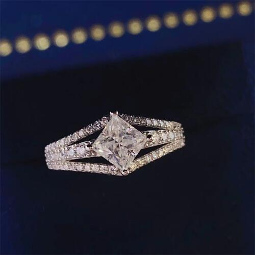 1 Carat Moissanite 925 Sterling Silver Ring - Kawaii Stop - Bright, Brilliance, Carat Weight, Certificate of Stone Properties, Dazzling, Elegance, Imported, Jewelry, Limited Warranty, Luxury, Moissanite Ring, Platinum-Plated, Ship From Overseas, Sparkle, Statement Piece, Sterling Silver, Symbol of Beauty, Timeless
