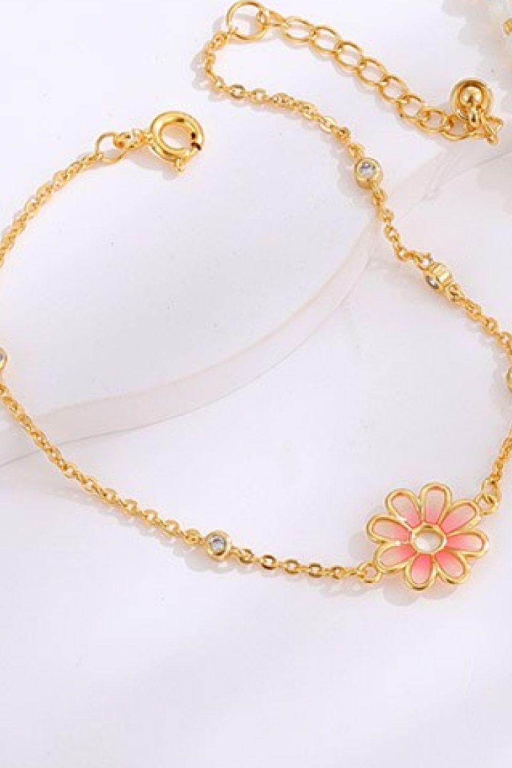 Flower Chain Bracelet - Kawaii Stop - Bracelet, Bracelets, Copper and Zircon, Elegant Jewelry, Flower Chain Bracelet, Ken, Modern Design, Polished Craftsmanship, Ship From Overseas
