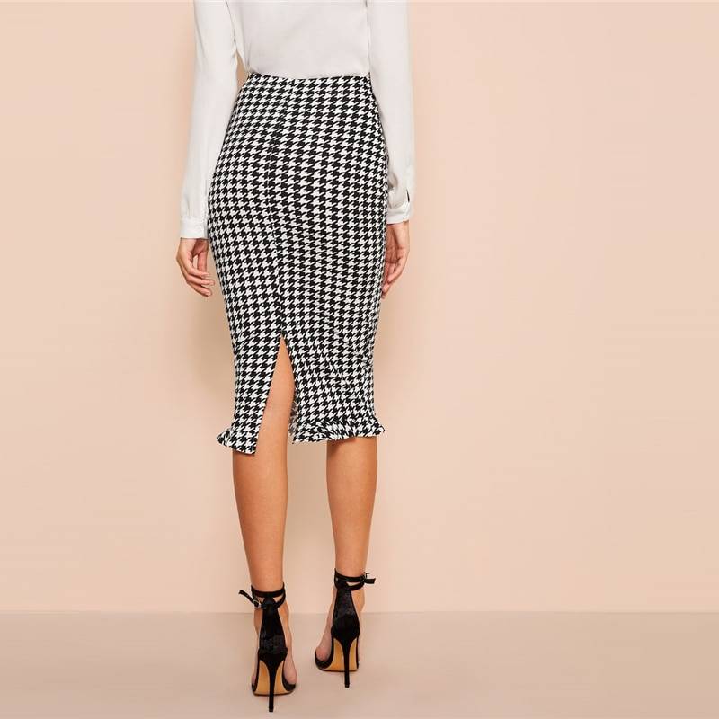Women's Pencil Plaided Skirt - Kawaii Stop - Bottoms, Chic Fashion, Contemporary Elegance, High Waist, Pencil Silhouette, Polyester and Spandex Blend, Skirts, Sleek Design, Trendy and Sophisticated, Versatile Styling, Women's Clothing &amp; Accessories, Women's Pencil Plaided Skirt