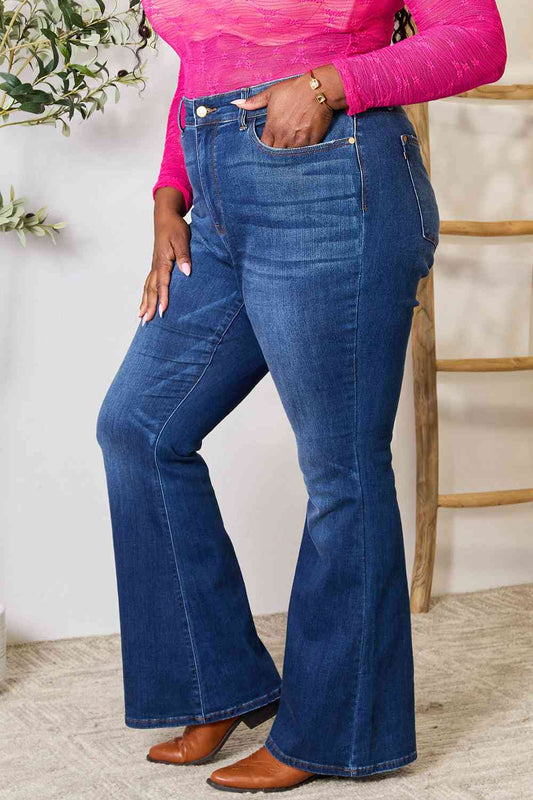 Flare Jeans with Pockets - Kawaii Stop - Chic Outfits, Classic Style, Comfortable Fit, Denim Lover, Everyday Fashion, Fashion Forward, Fashion Statement, Judy Blue, Must-Have, Pocketed Denim, Retro Flair, Ship from USA, Stylish Pockets, Stylish Wardrobe, Versatile, Wardrobe Essential, Women's Jeans