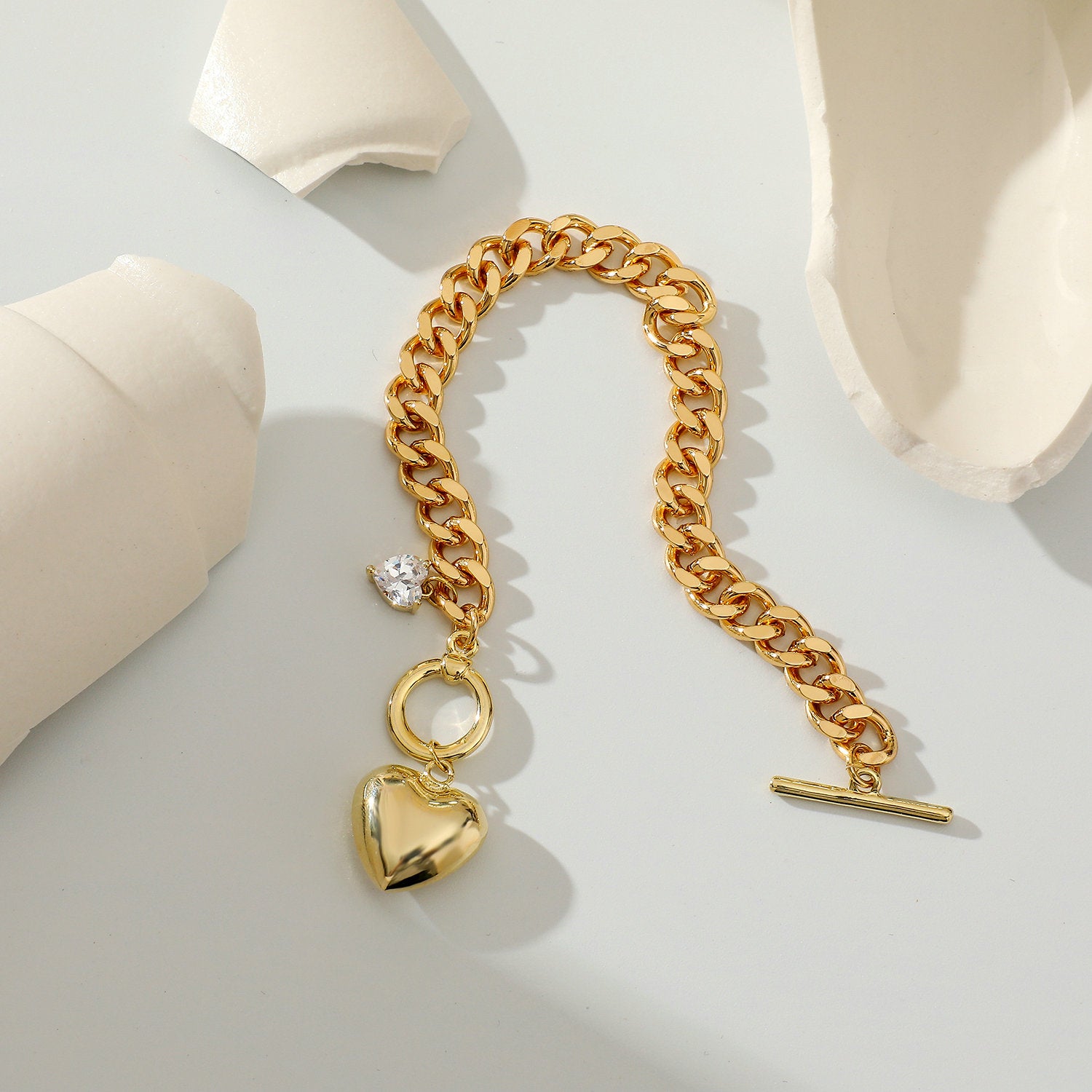 Heart Charm Bracelet - Gold / One Size - Women’s Jewelry - Bracelets - 3 - 2024